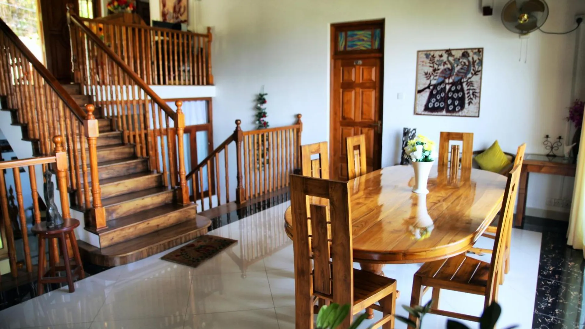 Serenity Hill Oasis Канди