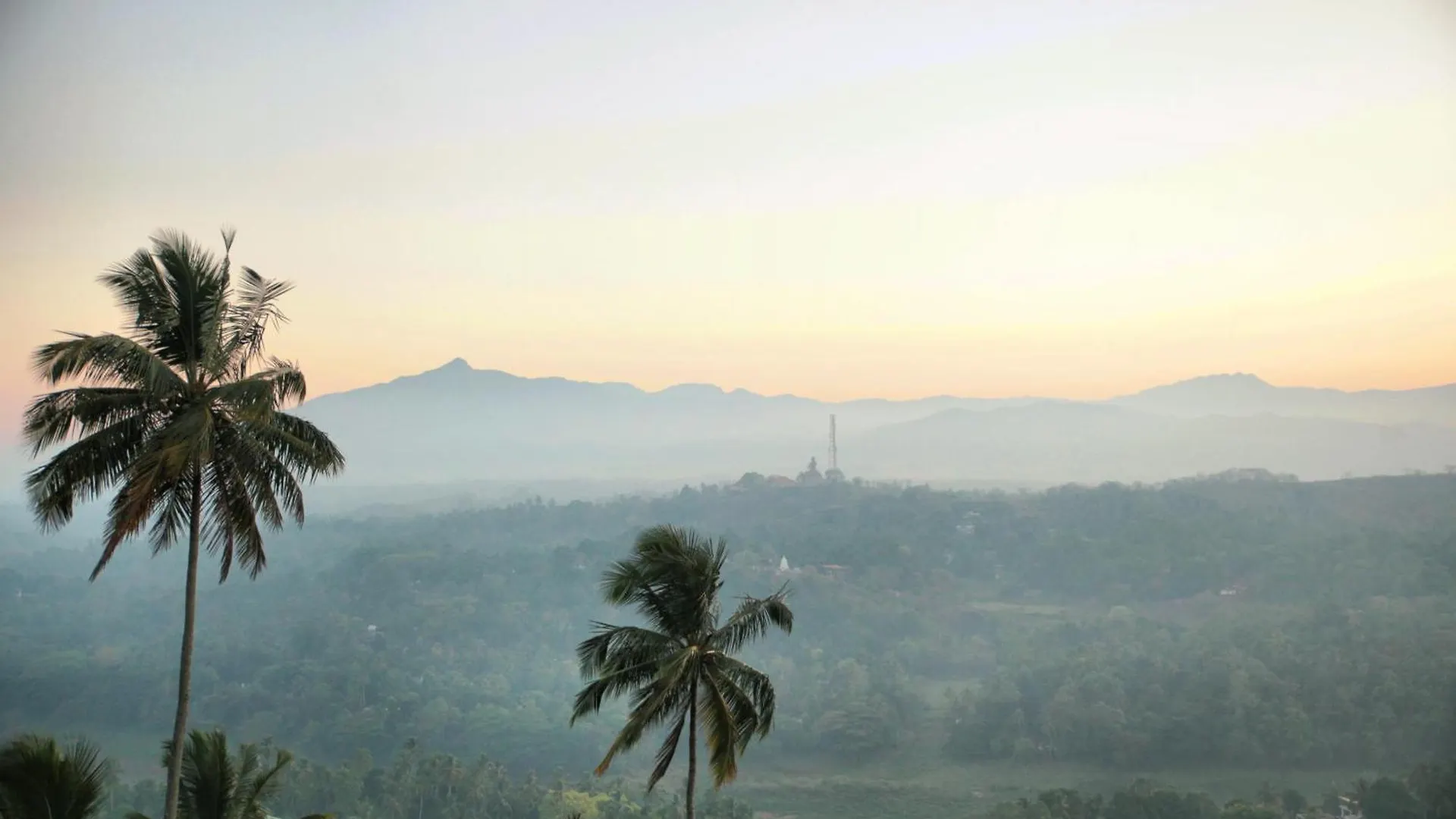 Inn Serenity Hill Oasis Kandy