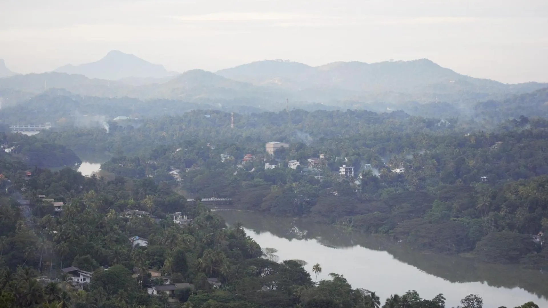Serenity Hill Oasis Kandy Inn